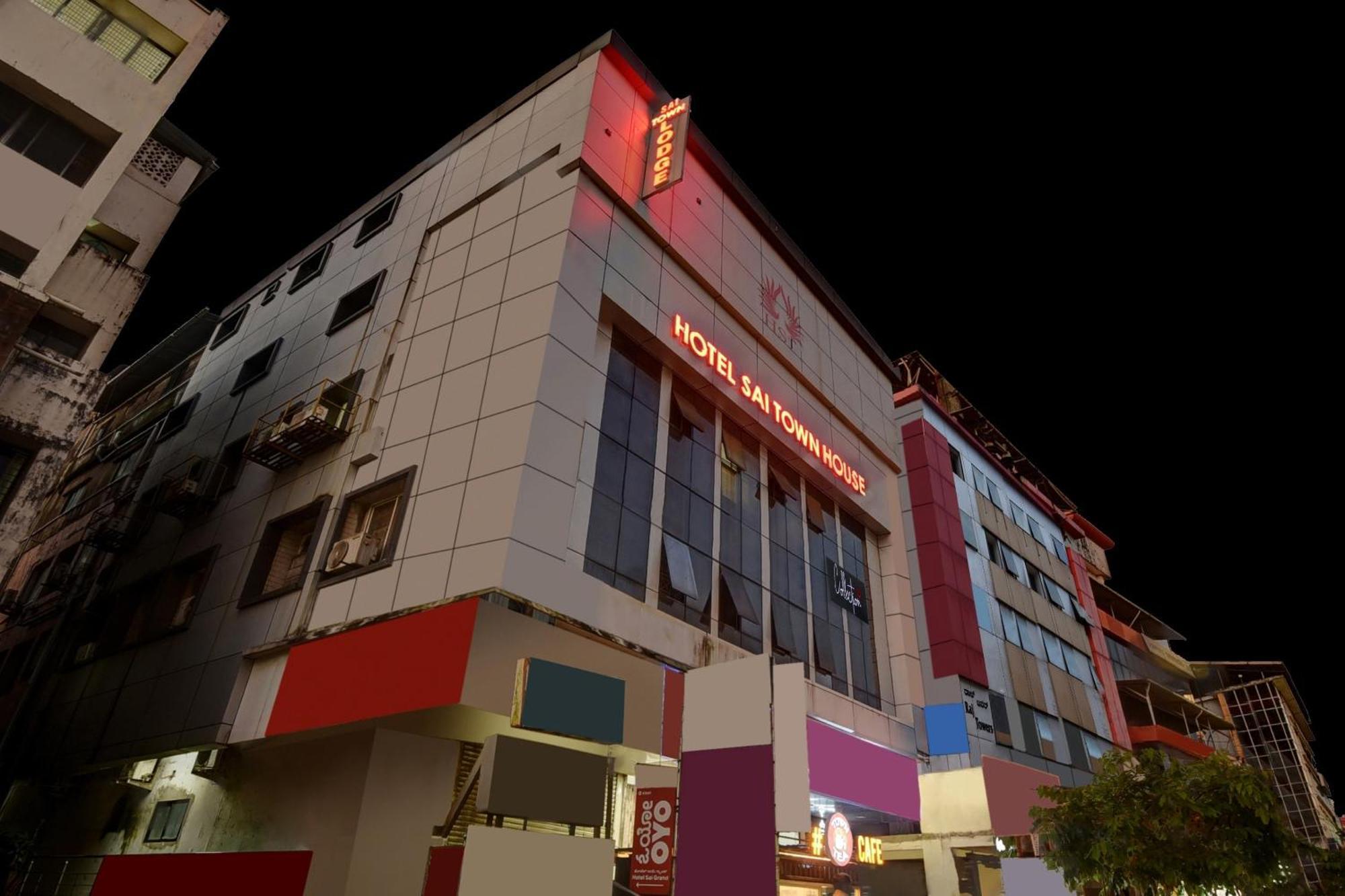Hotel Sai Town House Mangalore Exteriör bild